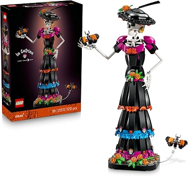 LEGO Ideas La Catrina 21372 | Set per adulti, kit di modellismo, action figura di scheletro con fiori finti e farfalle monarca, idea regalo, 1212 pezzi