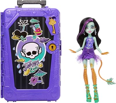 Monster High Segreti da Brivido Jinafire Long Bambola Oasis | Destinazione: Gore-geous Oasis Dragon Doll e set di accessori con valigia e oltre 19 sorprese come vestiti, JDR52