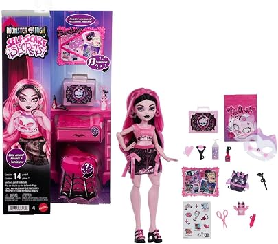 Monster High Self-Scare Secrets Bambola Draculaura | Set di bambole da vampiro con 13 sorprese realistiche, massaggiatore facciale funzionale e Moodboard, JHK43