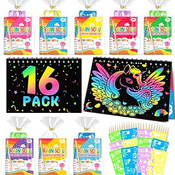 Scratch Art Bambini – Gadget Compleanno Bambini (16 pezzi) | Regalini Fine Festa Compleanno, Set con Quaderno da Grattare, Stencil e Penne in Legno, Lavoretti Creativi per 3-12 Anni